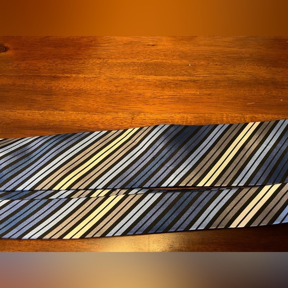 Joseph Feiss Striped Men's Tie 100% silk Blue and White - Picture 4 of 5